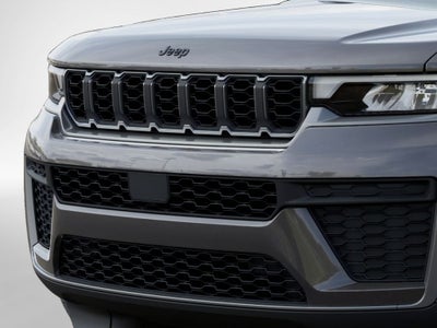 2026 Jeep Grand Cherokee Laredo Altitude