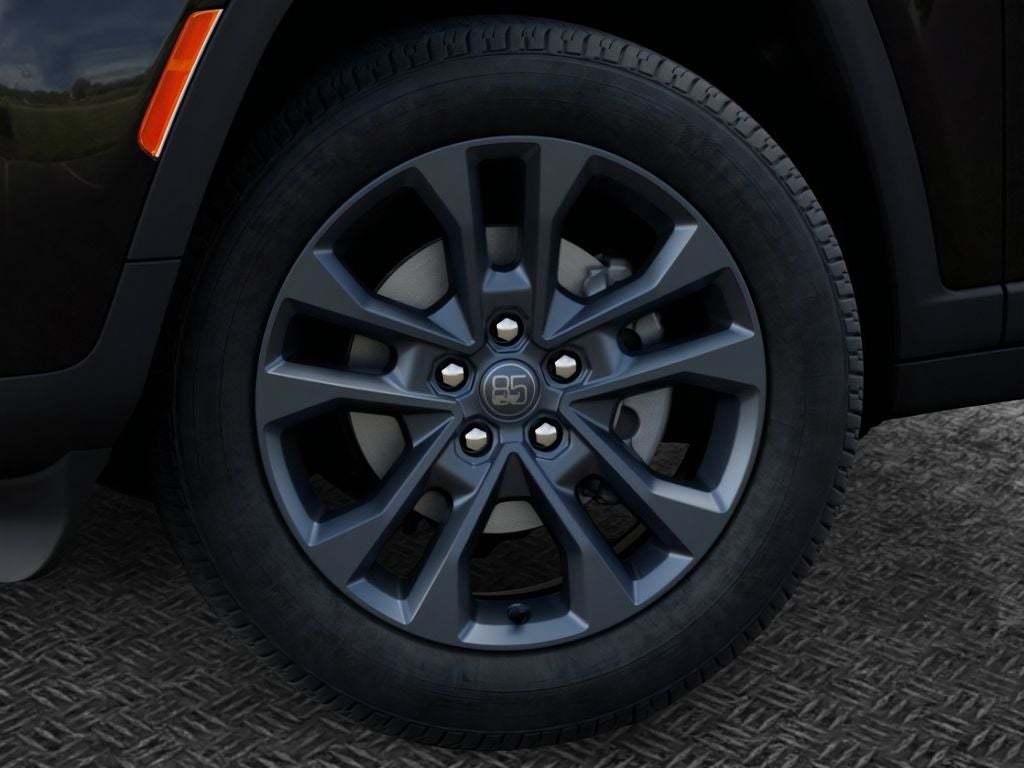 2026 Jeep Grand Cherokee 85th Anniversary Edition
