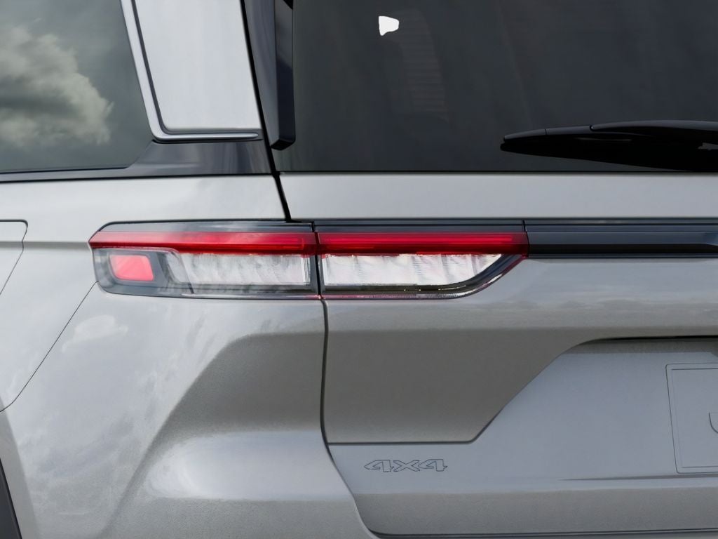 2026 Jeep Grand Cherokee 85th Anniversary Edition