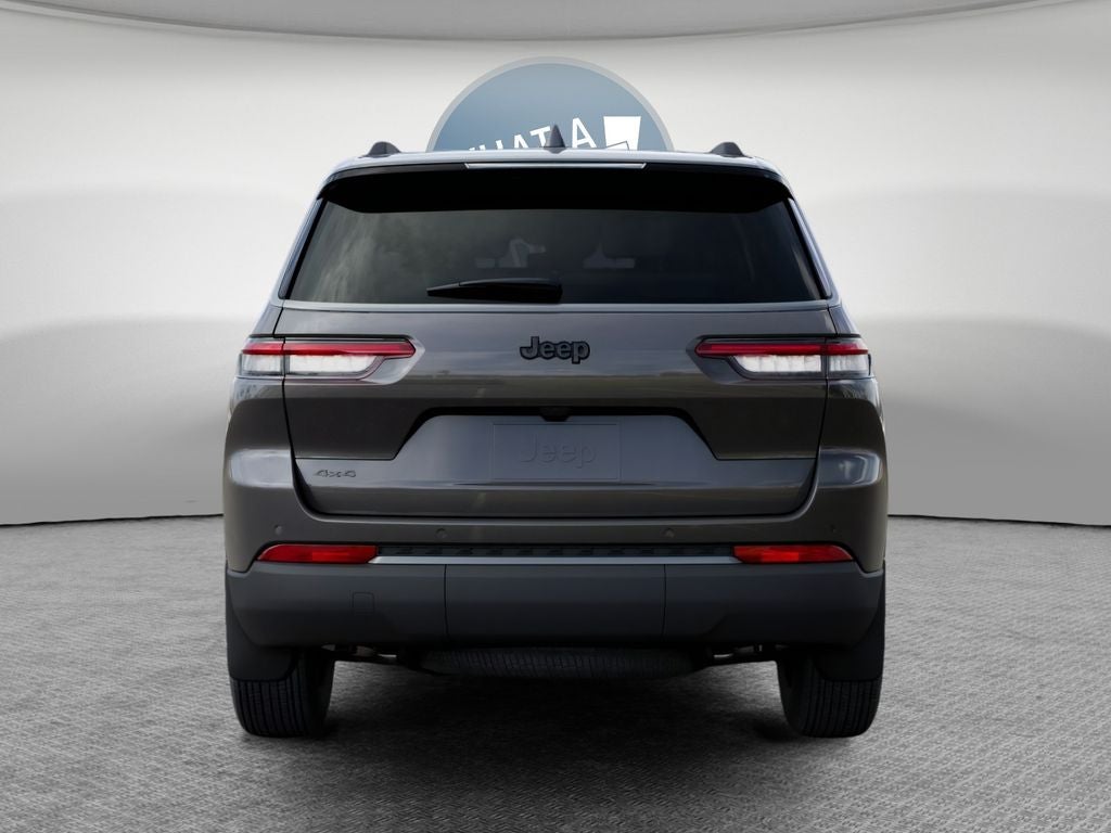 2026 Jeep Grand Cherokee L Laredo Altitude