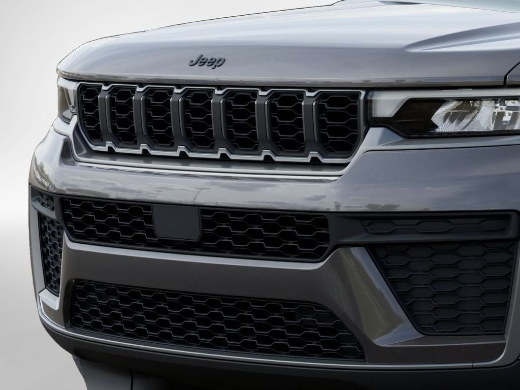 2026 Jeep Grand Cherokee L Laredo Altitude