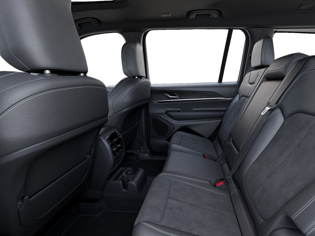 2026 Jeep Grand Cherokee L Laredo Altitude
