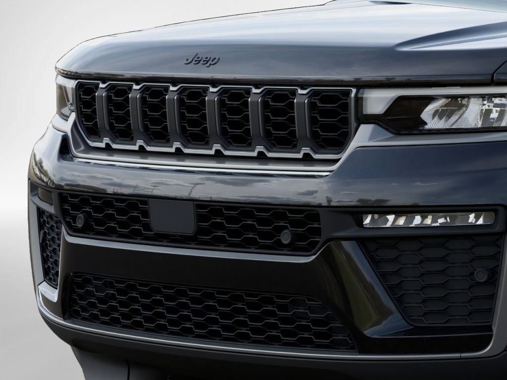 2026 Jeep Grand Cherokee 85th Anniversary Edition