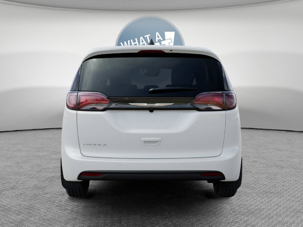 2027 Chrysler Pacifica LX