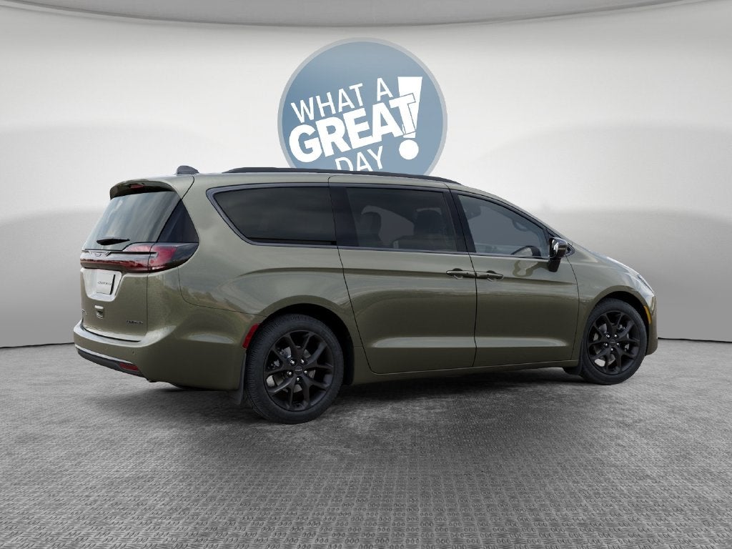 2027 Chrysler Pacifica Limited