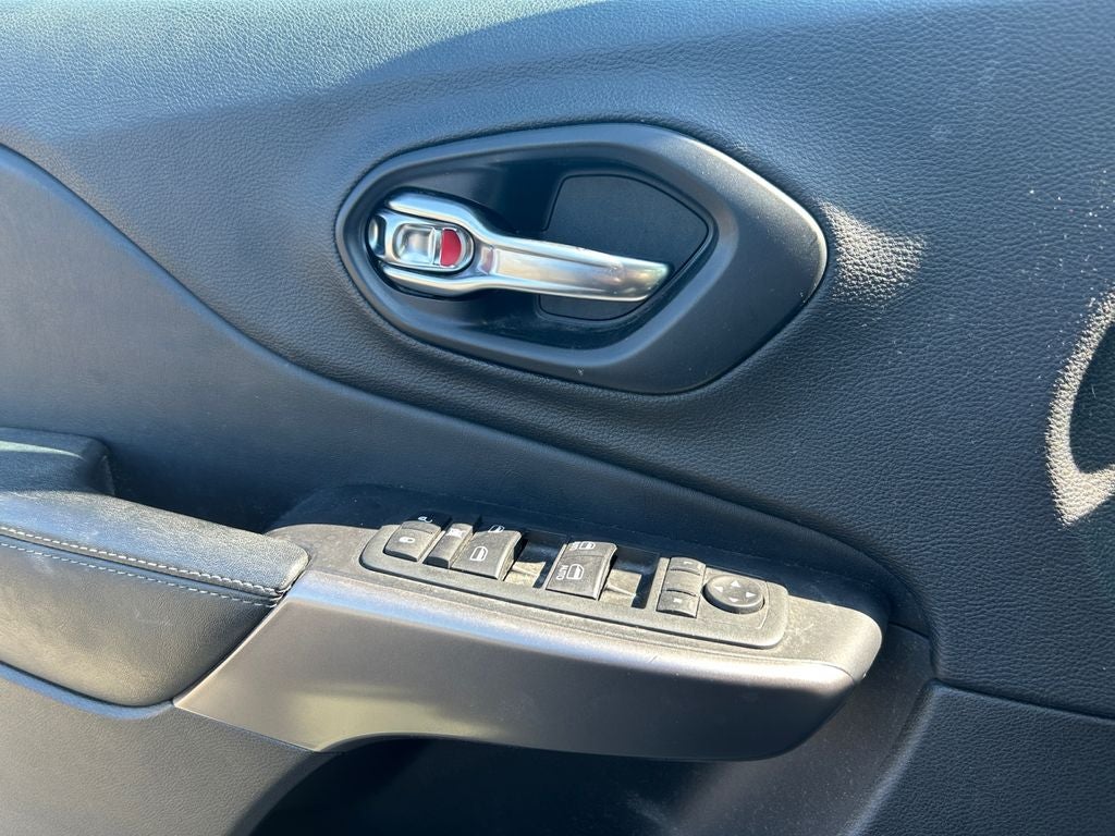 2021 Jeep Cherokee Latitude Plus 4x4