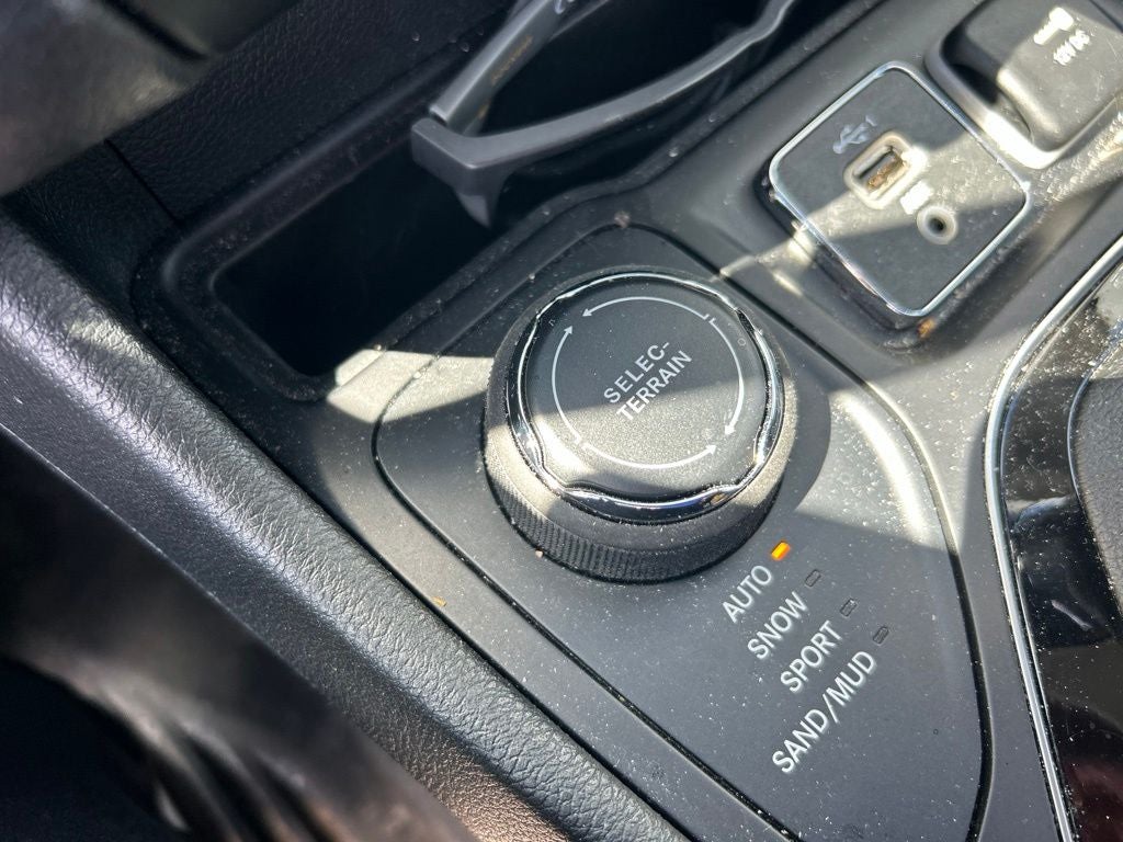 2023 Jeep Cherokee Altitude