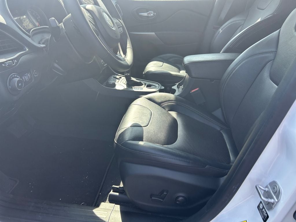 2022 Jeep Cherokee Latitude Lux