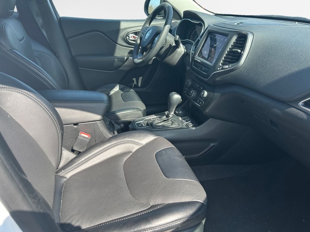 2022 Jeep Cherokee Latitude Lux