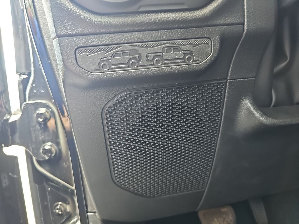 2026 Jeep Wrangler Willys ROCKY RIDGE