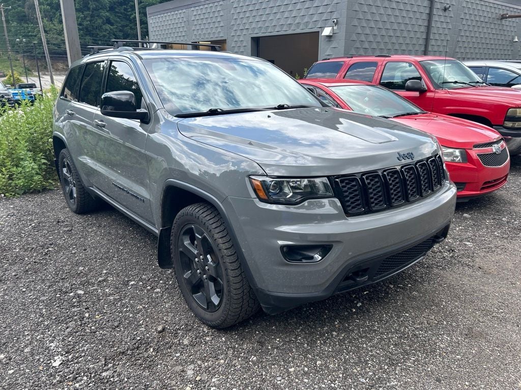 2020 Jeep Grand Cherokee Laredo