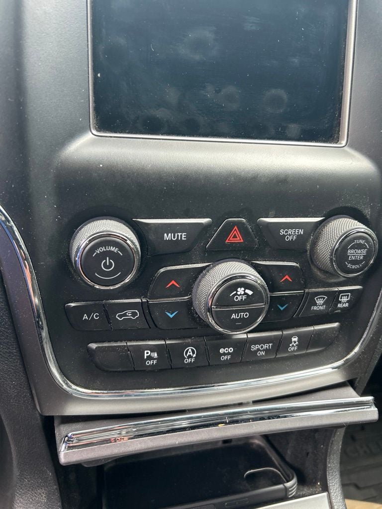 2020 Jeep Grand Cherokee Laredo