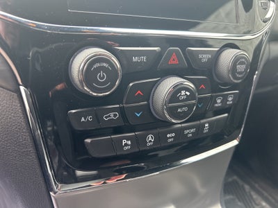 2019 Jeep Grand Cherokee Laredo E