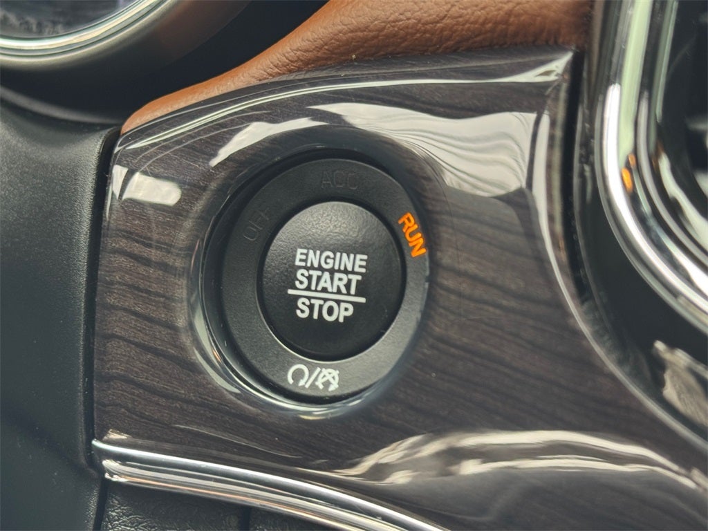 2021 Jeep Grand Cherokee Overland