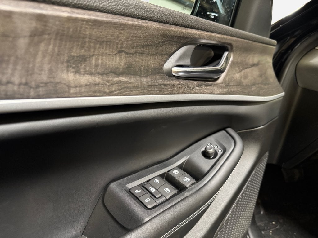 2026 Jeep Grand Cherokee Altitude