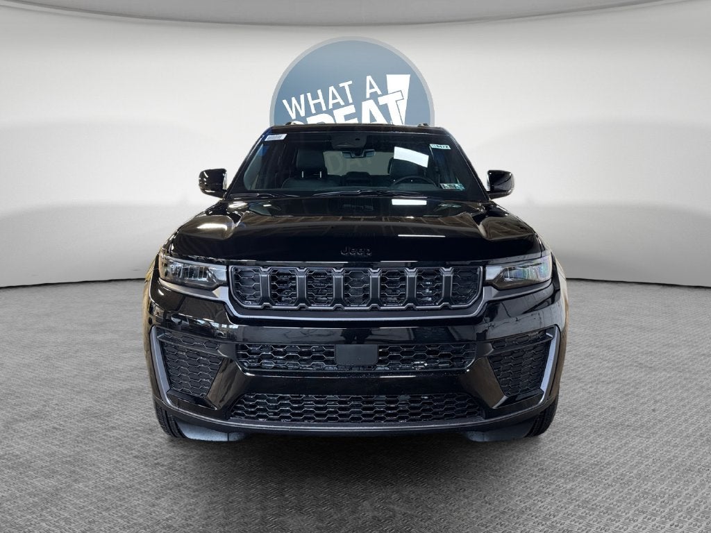 2026 Jeep Grand Cherokee Altitude