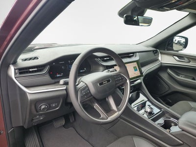 2026 Jeep Grand Cherokee Altitude
