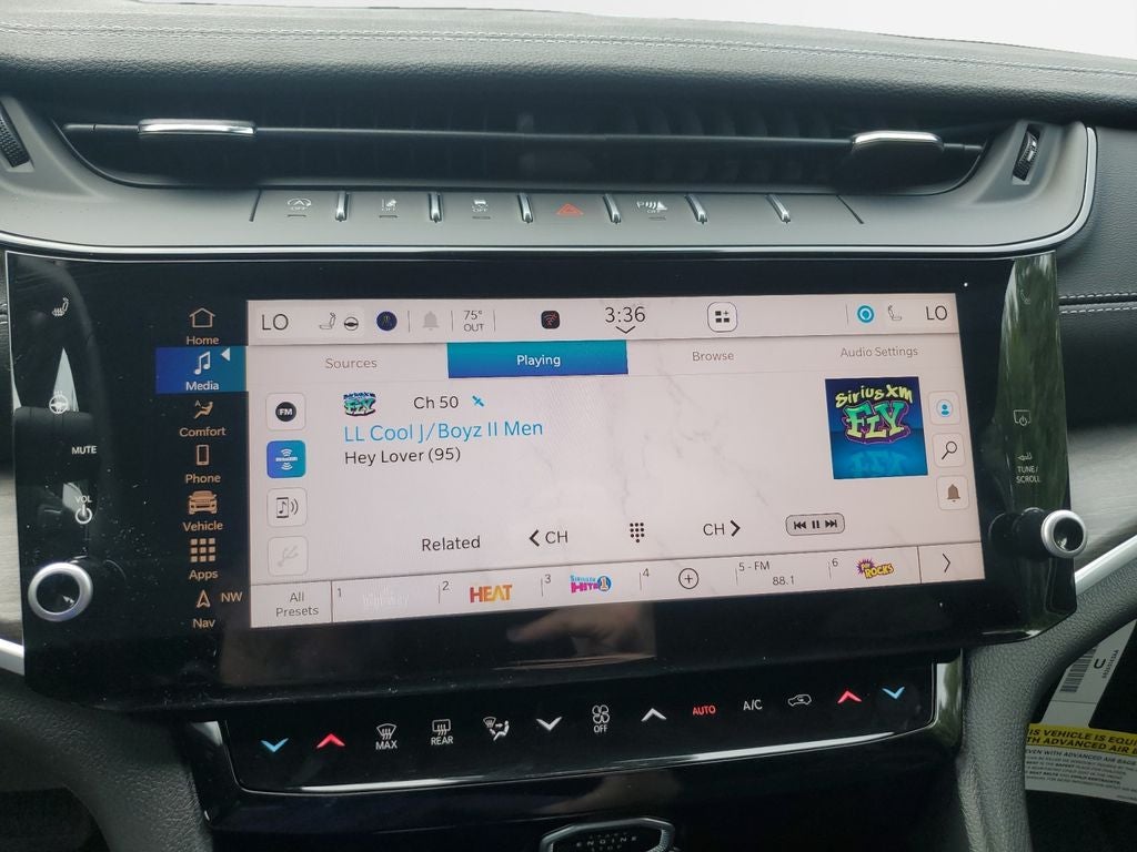 2026 Jeep Grand Cherokee Altitude