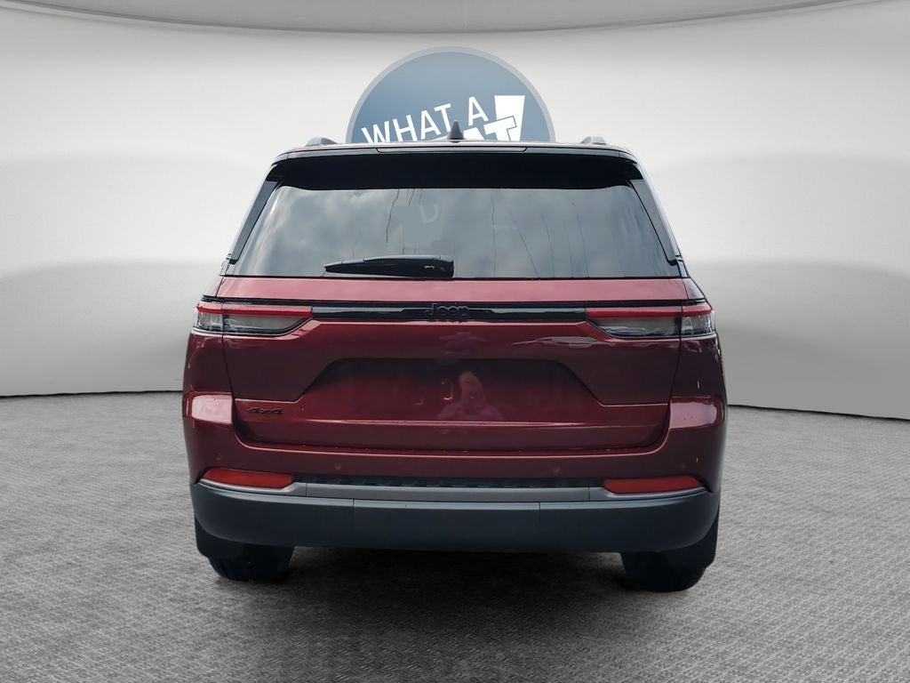 2026 Jeep Grand Cherokee Altitude