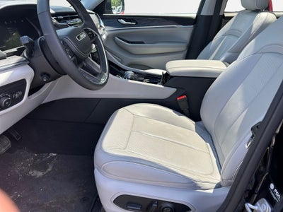 2023 Jeep Grand Cherokee Overland 4x4
