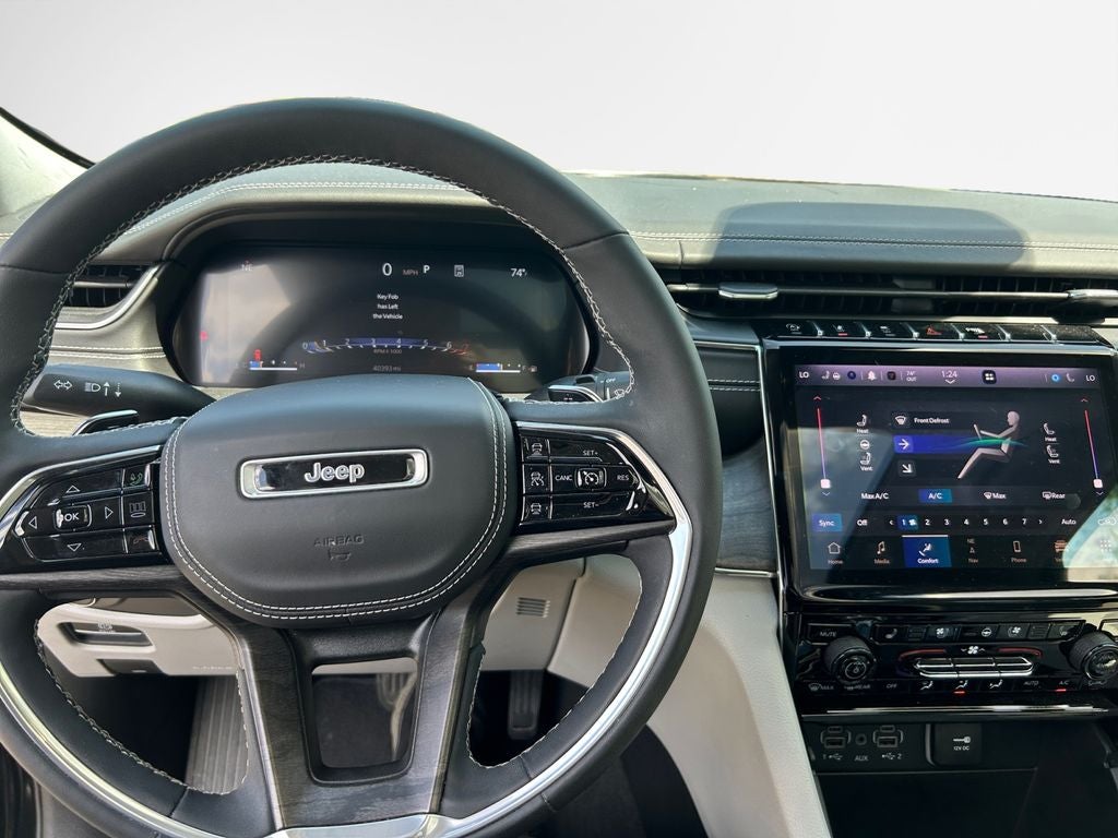 2023 Jeep Grand Cherokee Overland 4x4