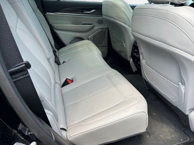 2023 Jeep Grand Cherokee Overland 4x4