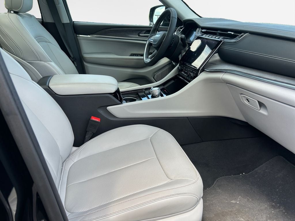 2023 Jeep Grand Cherokee Overland 4x4