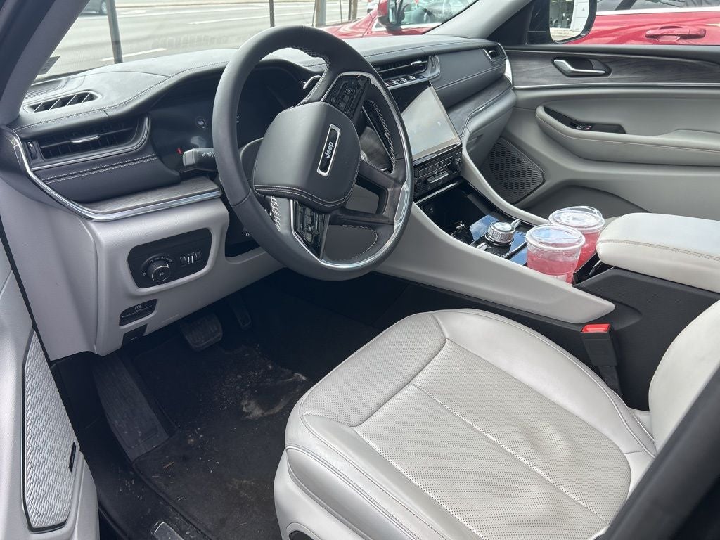 2023 Jeep Grand Cherokee Overland