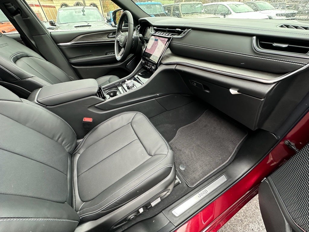 2025 Jeep Grand Cherokee Overland