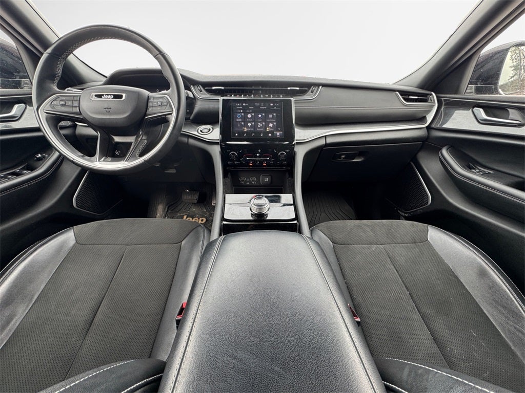 2022 Jeep Grand Cherokee L Altitude