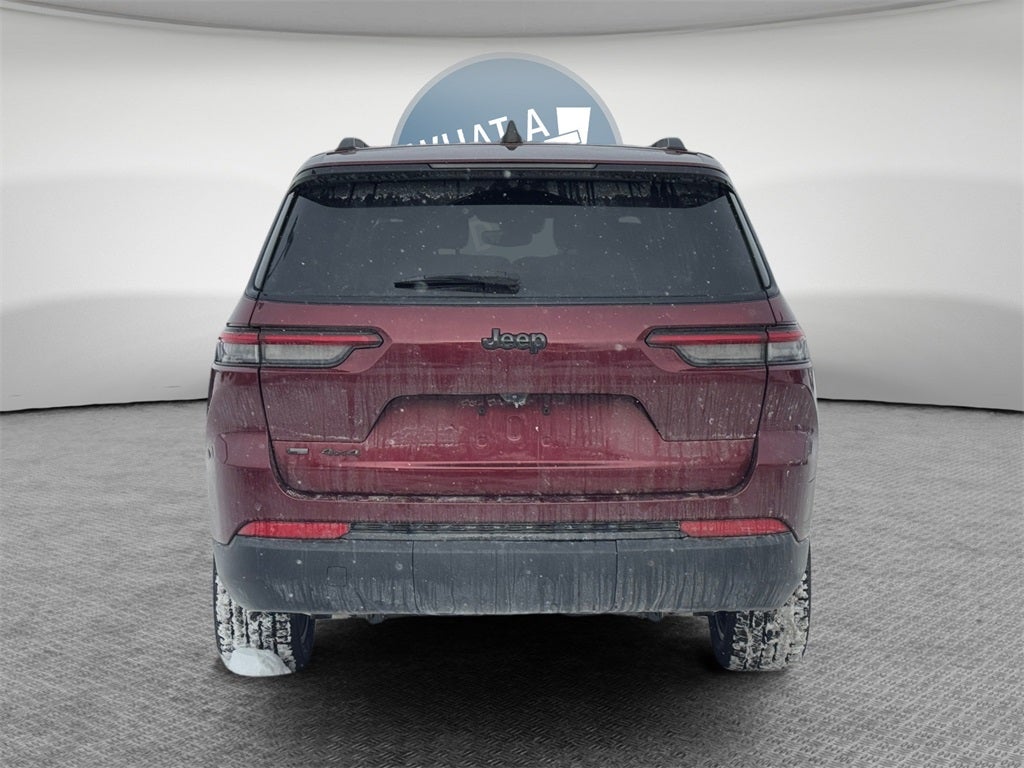 2022 Jeep Grand Cherokee L Altitude