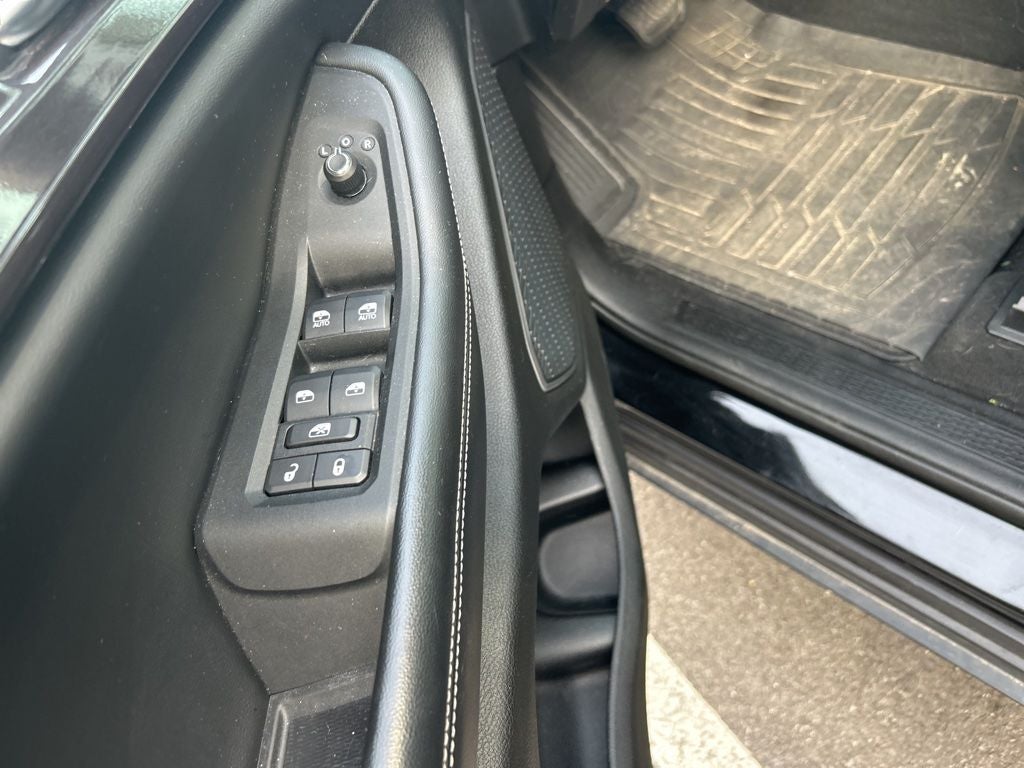 2022 Jeep Grand Cherokee L Laredo 4x4