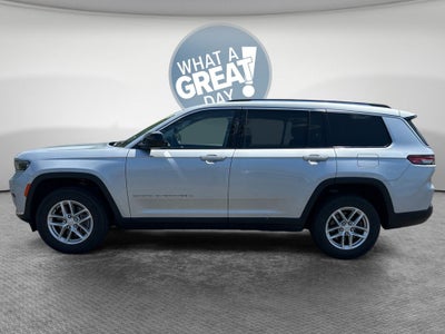 2023 Jeep Grand Cherokee L Laredo 4x4