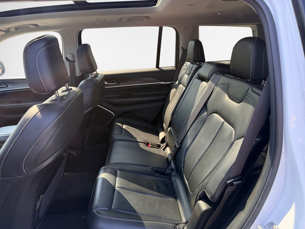2022 Jeep Grand Cherokee L Limited 4x4