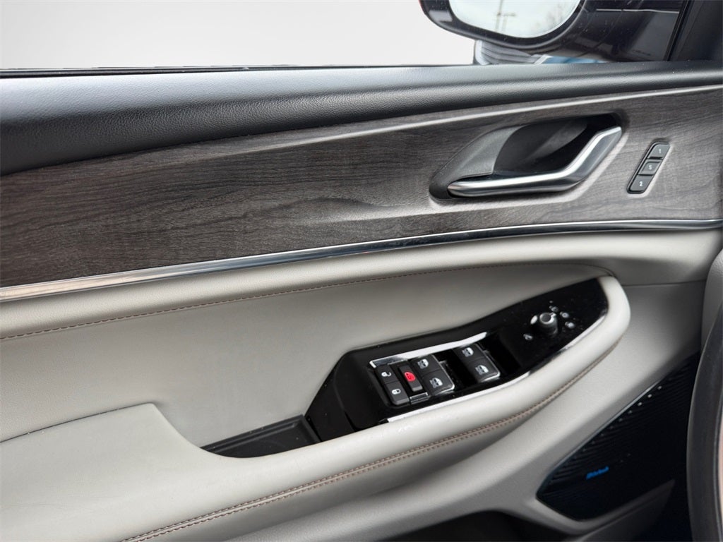 2022 Jeep Grand Cherokee L Overland