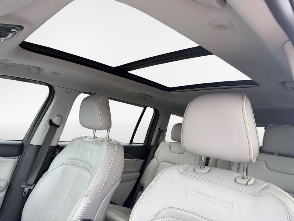 2022 Jeep Grand Cherokee L Overland