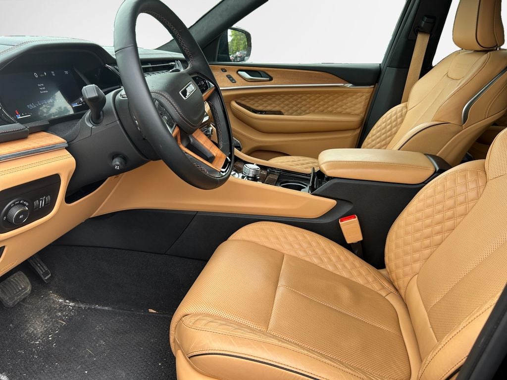 2023 Jeep Grand Cherokee L Summit Reserve 4x4