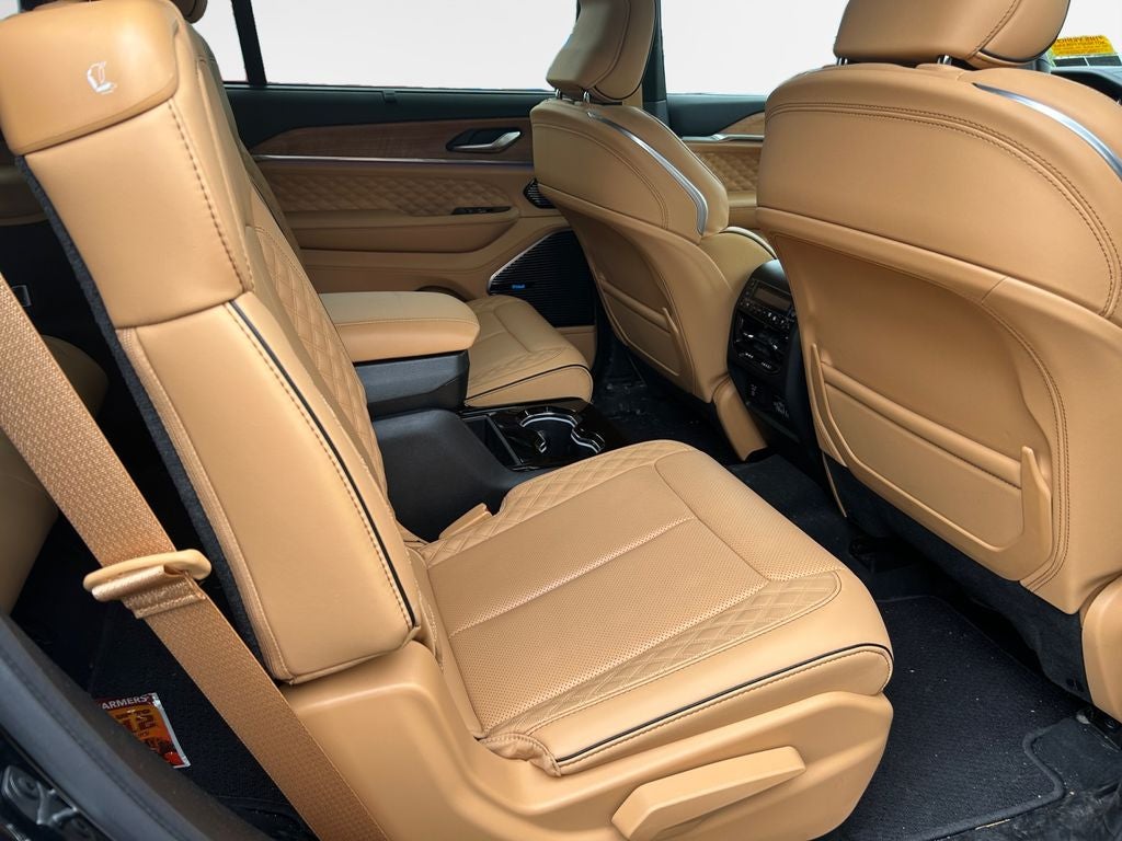 2023 Jeep Grand Cherokee L Summit Reserve 4x4