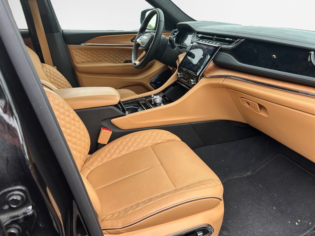 2023 Jeep Grand Cherokee L Summit Reserve 4x4