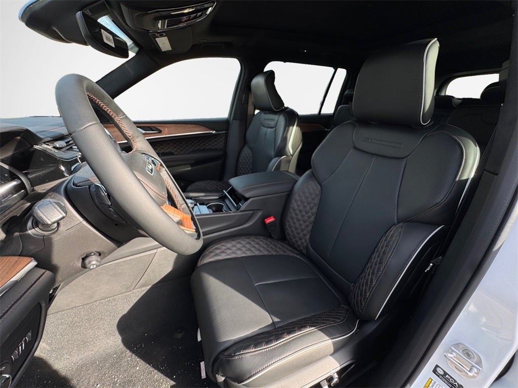 2025 Jeep Grand Cherokee L Summit