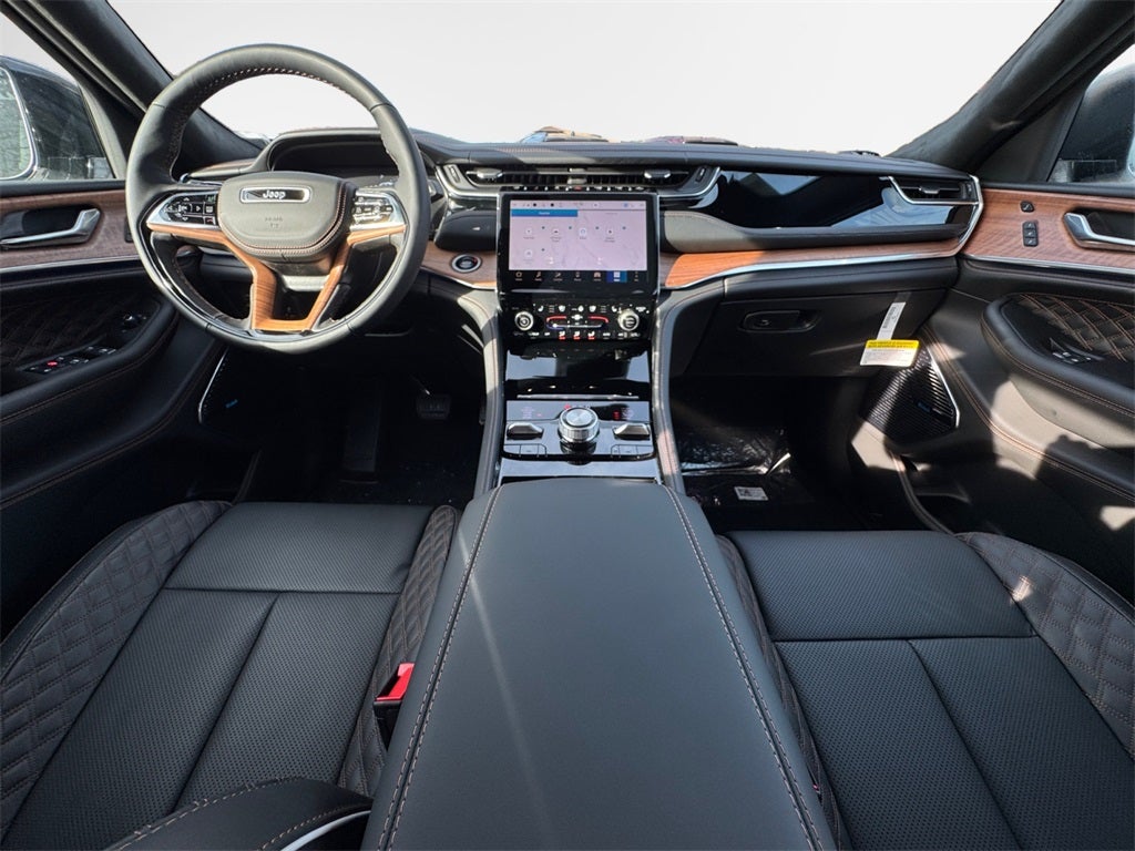 2025 Jeep Grand Cherokee L Summit