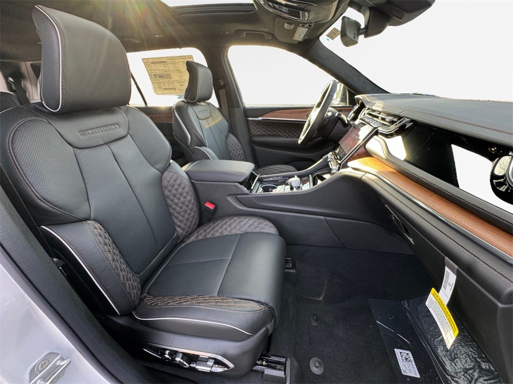 2025 Jeep Grand Cherokee L Summit