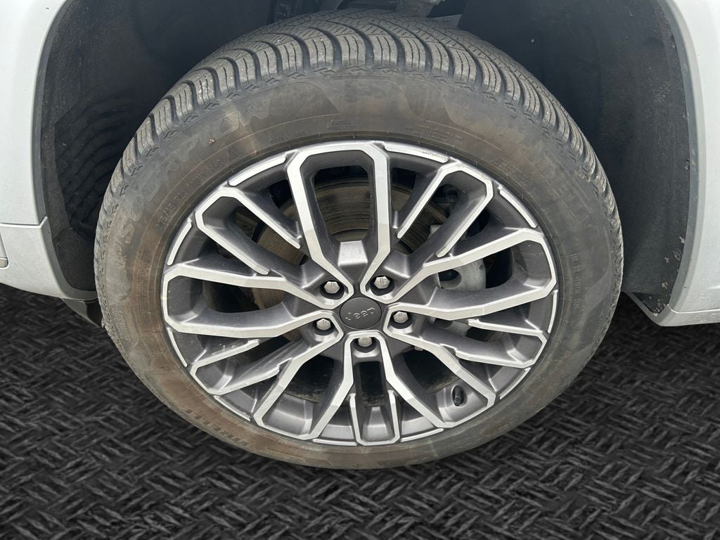 2023 Jeep Grand Cherokee L Summit