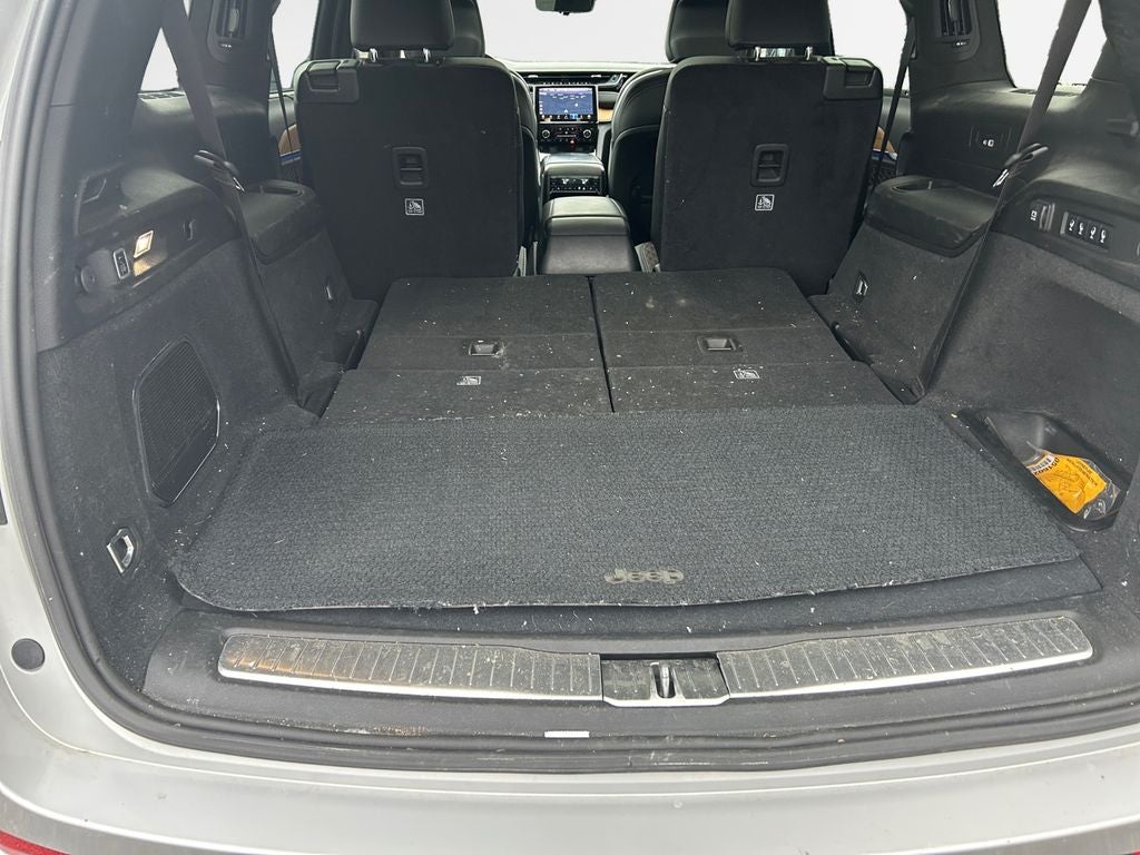 2023 Jeep Grand Cherokee L Summit