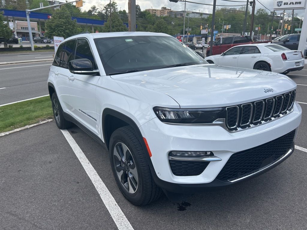 2022 Jeep Grand Cherokee 4xe 4xe