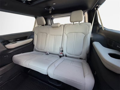 2026 Jeep Grand Wagoneer Base