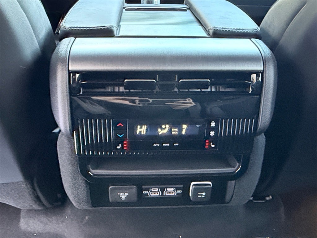 2026 Jeep Grand Wagoneer Altitude