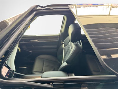 2026 Jeep Grand Wagoneer Base