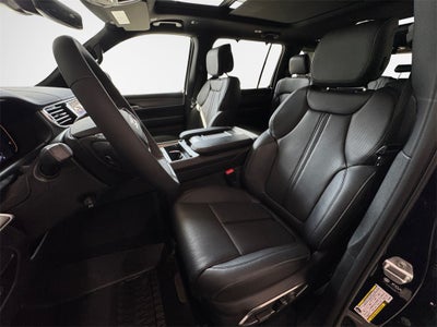 2026 Jeep Grand Wagoneer Base