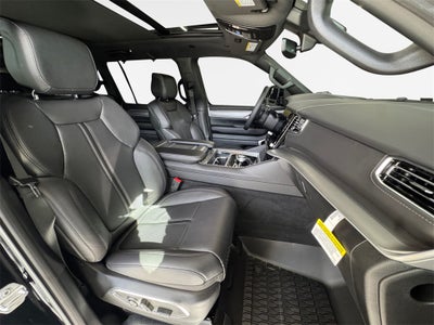 2026 Jeep Grand Wagoneer Base